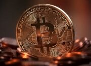 Bitcoin Mencapai 64.000 Dolar AS Pertama Kalinya Sejak November 2021