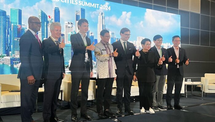 Berpartisipasi di WCT Singapura, Menparekraf Tekankan Pariwisata Berbasis Smart Cities