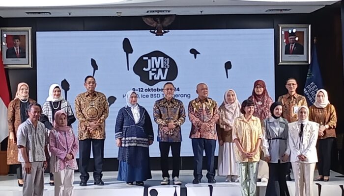 Kemendag Luncurkan Jakarta Muslim Fashion Week 2025, Targetkan Pasar Fashion Global