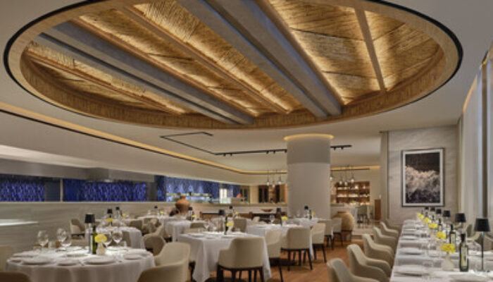 Restoran Yunani estiatorio Milos Membuka Lokasi Asia Pertama di Marina Bay Sands