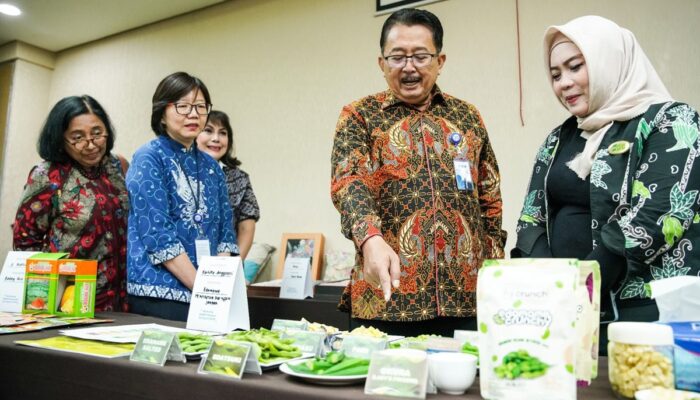 Dorong Produk Lokal ke Kancah Global, BCA Gelar UMKM Indonesia Go Export 2024