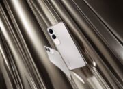 Tampil Memukau Penuh Gaya, Ini Tips Fashionable ala vivo V40 Lite Titanium Silver