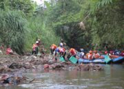 Pertamina International Shipping Bantu Bersihkan 14 Ton Sampah di Sungai Ciliwung