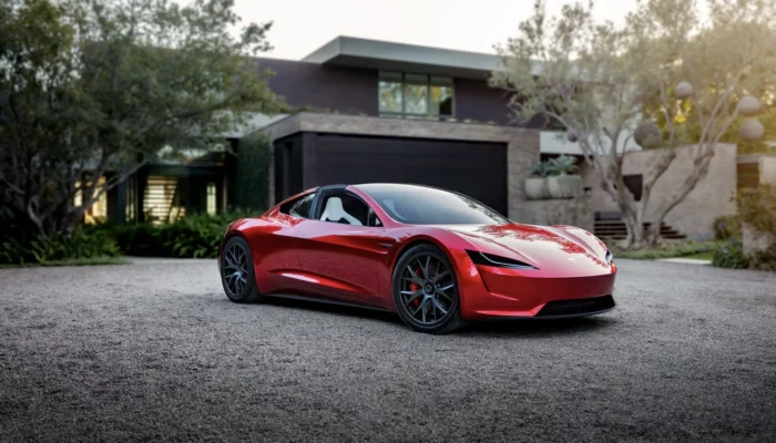 Peluncuran Tesla Roadster masih Dibalut Misteri