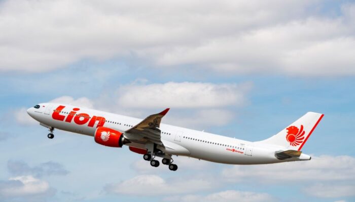 Wujud Nyata Komitmen: Lion Air Permudah Perjalanan Haji dari Berbagai Daerah di Indonesia