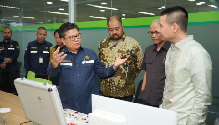 Dirjen Ketenagalistrikan Kunjungi Schneider Electric, Dorong Sinergi Menuju Sistem Kelistrikan yang Aman dan Andal