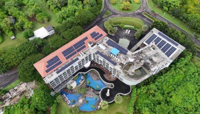 Swiss-belResort Pecatu Pelopori Penggunaan Pembangkit Listrik Tenaga Surya Atap di Jaringan Swiss-Belhotel