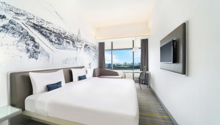 Yello Hotel Harmoni Jakarta Hadirkan Kembali Paket Stay! Savor! Style! untuk Liburan Tak Terlupakan di Pusat Kota Jakarta