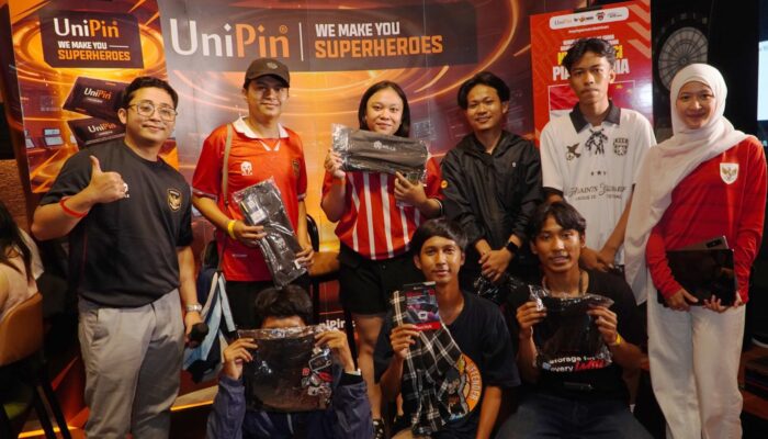 Ratusan Jakmania Ramaikan Nobar UniPin dan Top Eleven di Pertandingan Indonesia vs China
