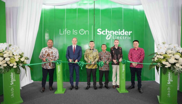 Kolaborasi Hijau Prancis-Indonesia: Schneider Electric Cikarang Pacu Industri Ramah Lingkungan
