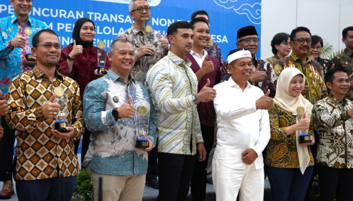 SCG Raih Dua Penghargaan CSR dari Gubernur Jawa Barat, Tegaskan Komitmen Industri Hijau