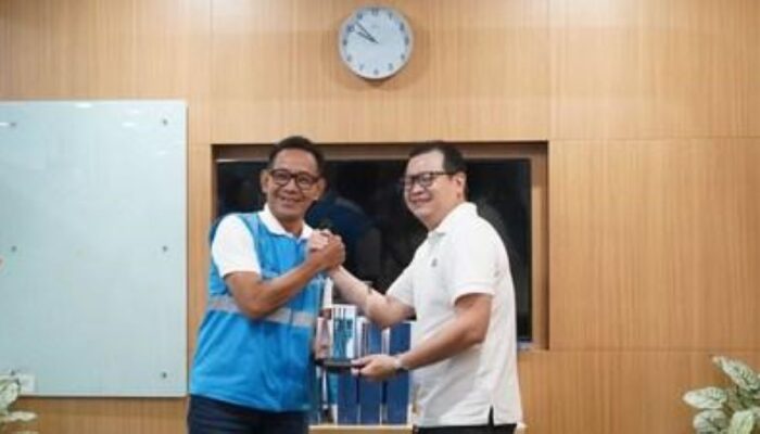 BDx dan PLN Teken Kontrak 30 MVA untuk Dukung Pusat Data Berbasis AI dan Energi Terbarukan