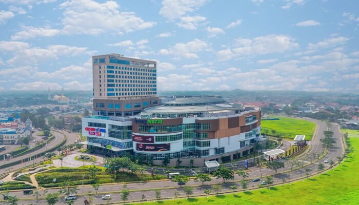 Marvelous Celebration di Living World Kota Wisata Cibubur, Sajikan Diskon 70% hingga Konser Raisa