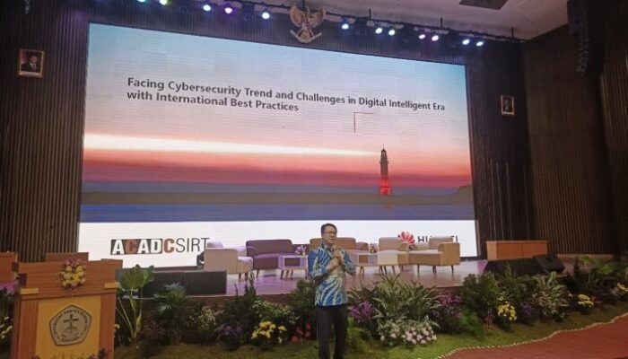 Keamanan Siber dan Privasi Fondasi Utama Era Digital Cerdas