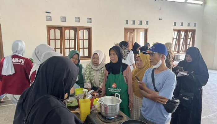 Mahasiswa UNS Dorong UMKM Desa Malanggaten Naik Kelas