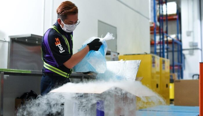 FedEx Tingkatkan Layanan Pengiriman Barang Berbahaya di Indonesia