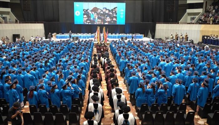 Wisuda ke-73 BINUS University Tegaskan Komitmen Perluas Akses Pendidikan Nasional
