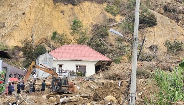 WVI Fokus Lindungi Anak di Tengah Bencana Banjir Besar Sumatera Utara