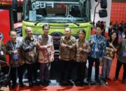 Hino Luncurkan Bus 4×4 untuk Operasional Medan Berat